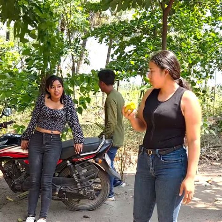 Alo Chapin Youtuber overview