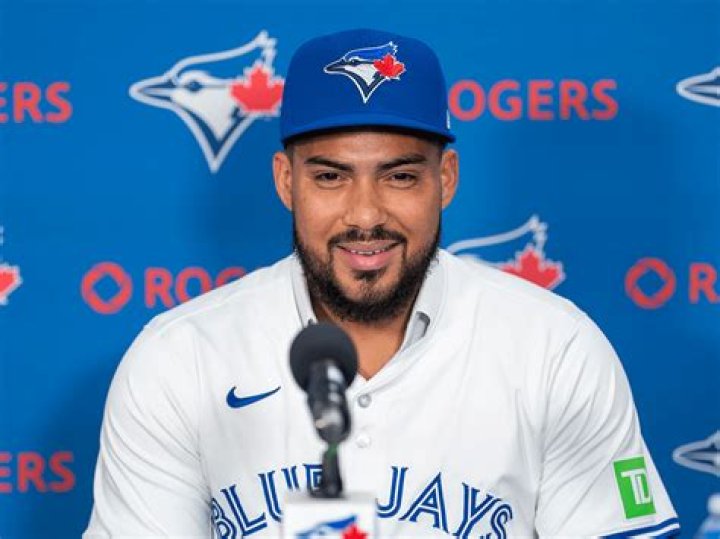 Anthony Santander Biography- MLB player, Contract, Salary, Earnings, Net worth, Married, Relationship, Affair, Age, Height, Girlfriend, Nationality