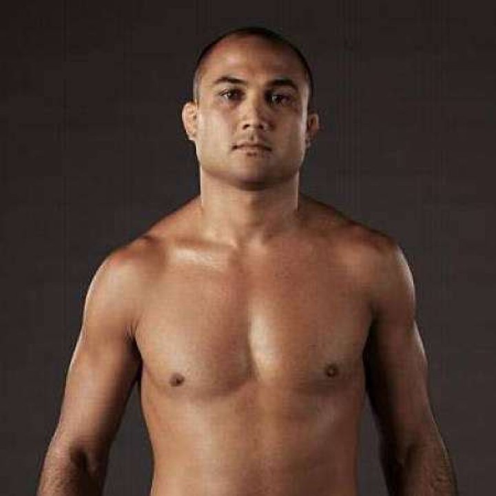 B.J. Penn Biography, bio, Wiki, MMA, affair, married, spouse, salary, net worth, career, UFC