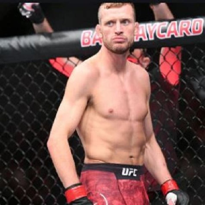 Davey Grant UFC Career Earnings, Stats, Family, Net worth, Girlfriend, Height