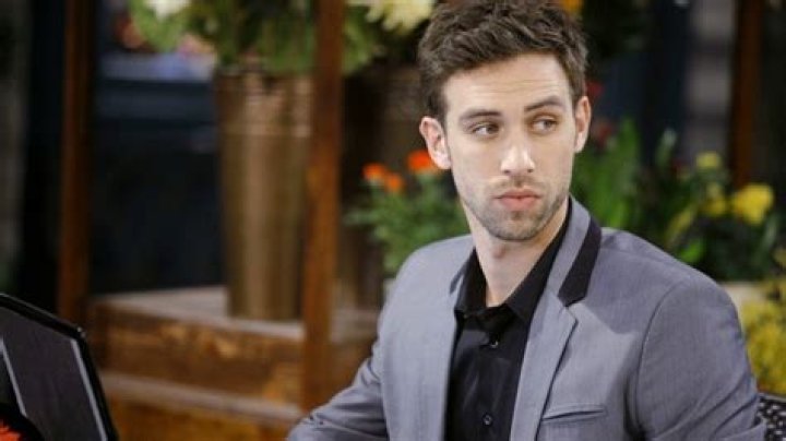 Everett’s Big Secret Exposed, When Jada And Stephanie Corner Him In Horton Town Square?