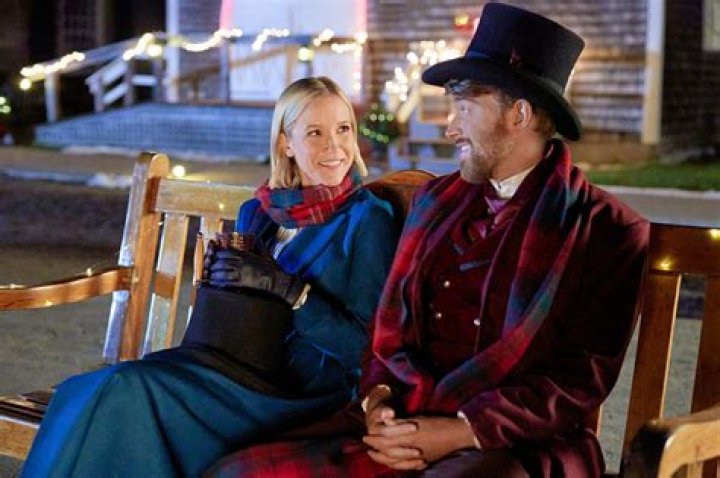 Hallmark Channel Kicks Off The Holiday Season with Charming Film “Mystic Christmas” Inspired by Town’s Missions and Traditions – Celeb Secrets
