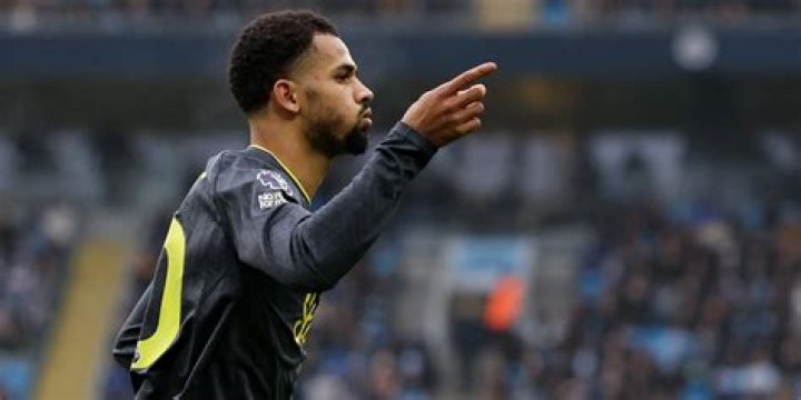 Histoire de l'enfance d'Iliman Ndiaye et faits biographiques inchangés