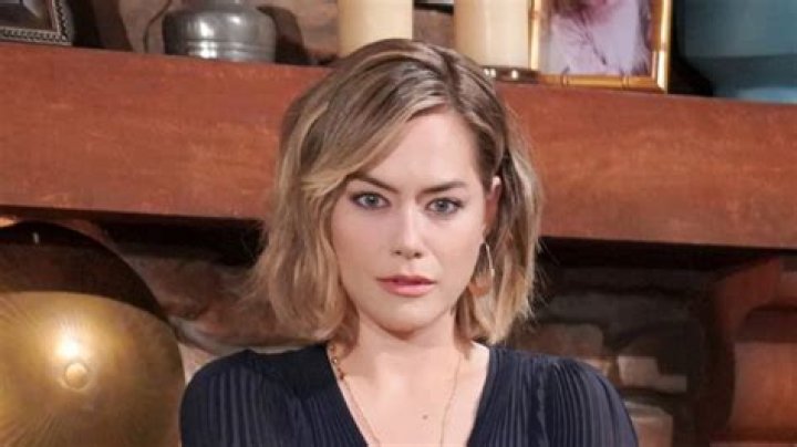 Hope Finally Comes To Her Senses