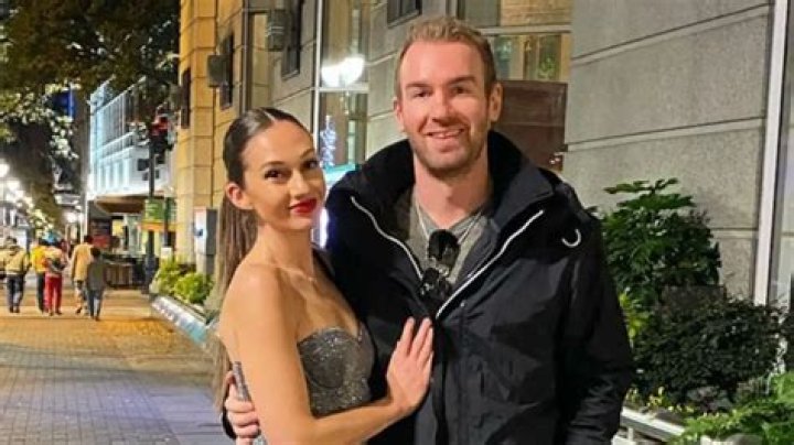 Is He Still With Cassidy Novkov?