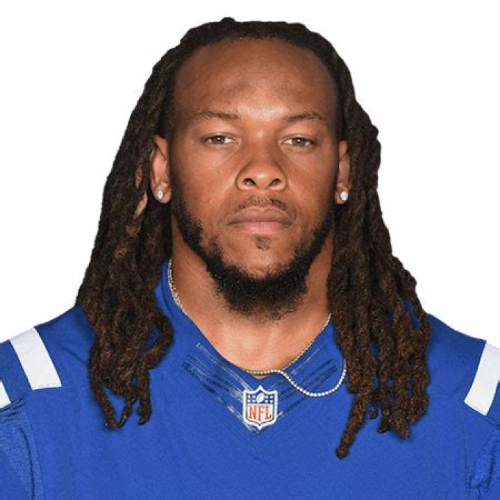 Jabaal Sheard Biography- NFL player, Salary, Contract, Earnings, Net worth, Girlfriend, Relationship, Affair, Age, height, Nationality, Family