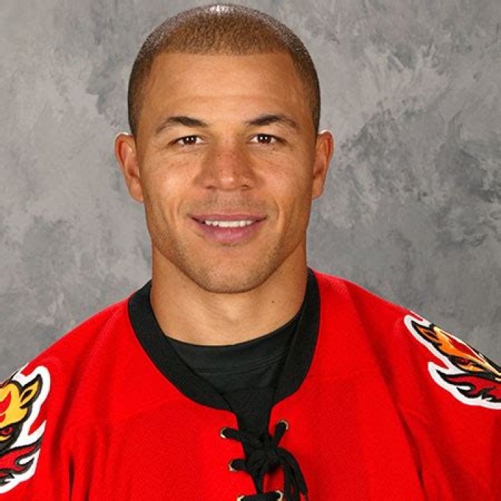 Jarome Iginla Biography- Salary, Earnings, Net worth, Married, Relationship, Girlfriend, Affair, Age, Height, Family, Nationality, Wife, Children