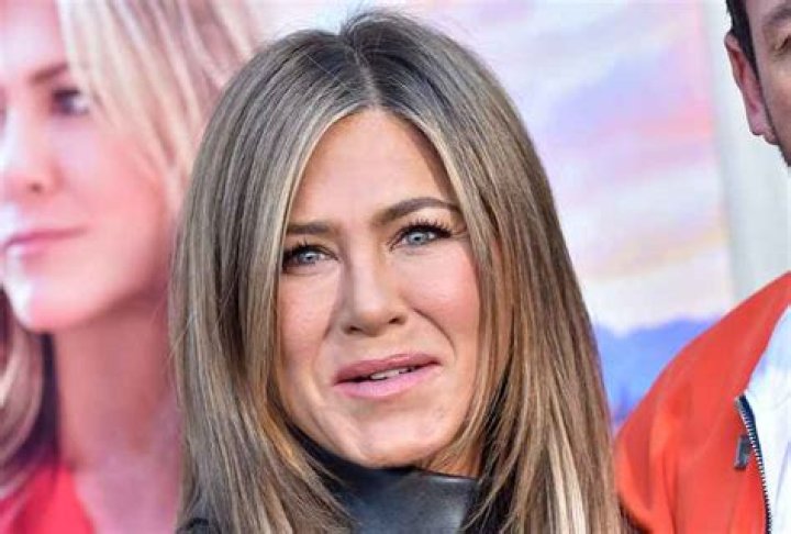 Jennifer Aniston Shows Off Her New Hairstyle as She Heads Back to Work