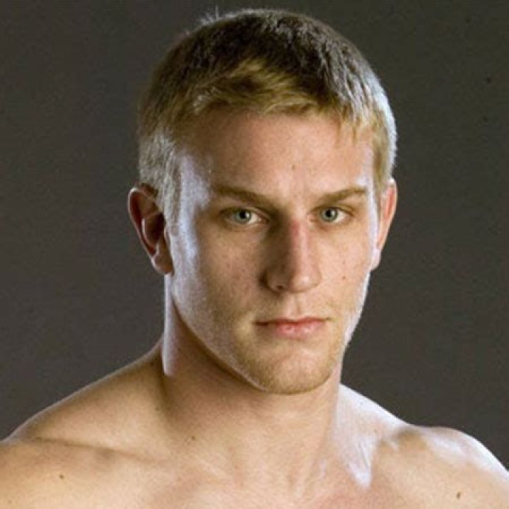 John Alessio Biography- MMA fighter, Salary, Earnings, Business, Net worth, Married, Relationship, Affair, Age, Height, Family, Career