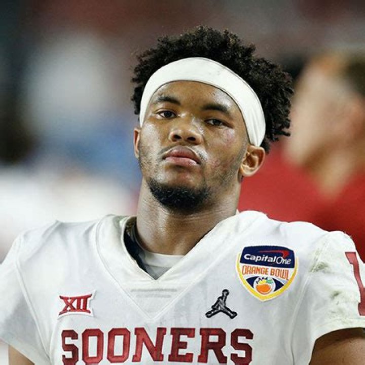 Kyler Murray Biography- MLB player, Contract, Salary, Earnings, Net worth, Married, Relationship, Affair, Age, Height, Family, Girlfriend, Nationality