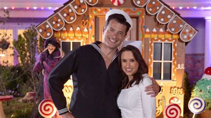 Lacey Chabert’s Weight Gain In 2 Why Does She Look Heavier?