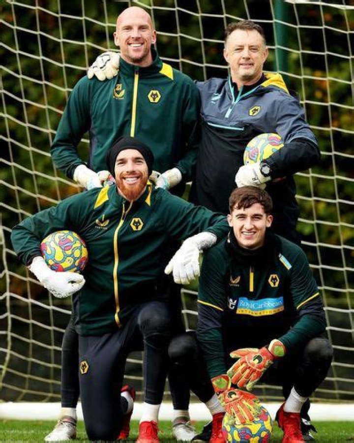 Louie Moulden Contract, Salary, and Net worth (Bio, Age, Family, Affair, Girlfriend, Height)