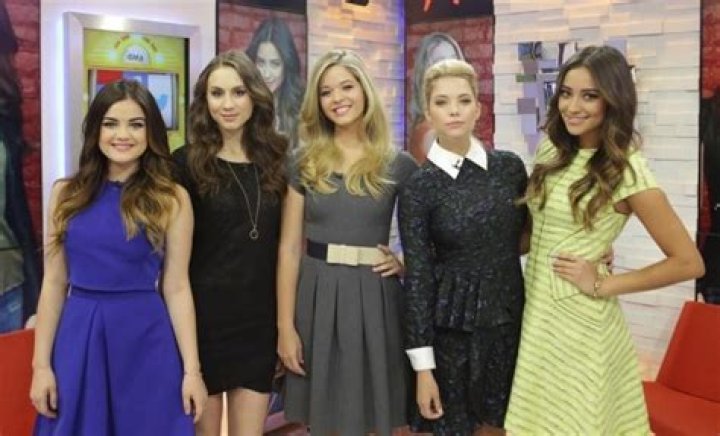 LUCY HALE, TROIAN BELLISARIO, SASHA PIETERSE, ASHLEY BENSON, SHAY MITCHELL – Celeb Secrets