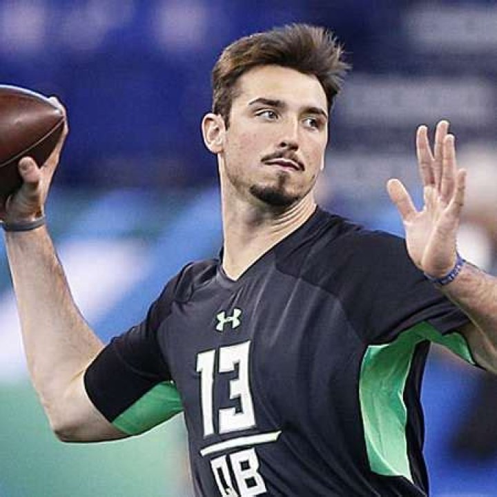 Paxton Lynch Bio - wiki, stats, draft, salary, net worth, height, weight