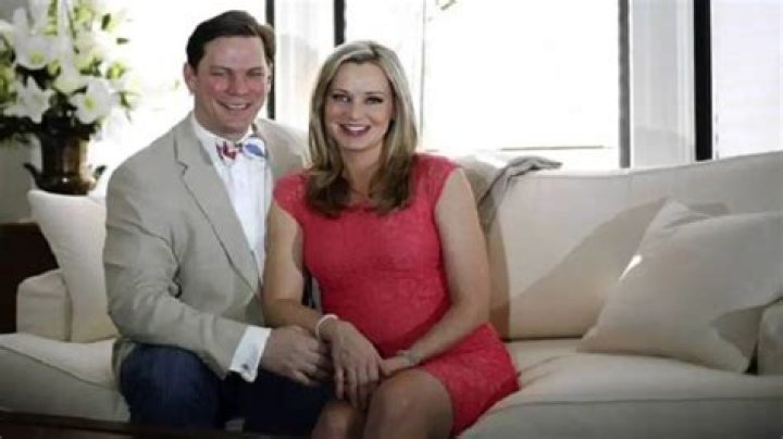 Sandra Smith Divorce - Is The Fox News Host Separated From Her Husband? Marriage Details