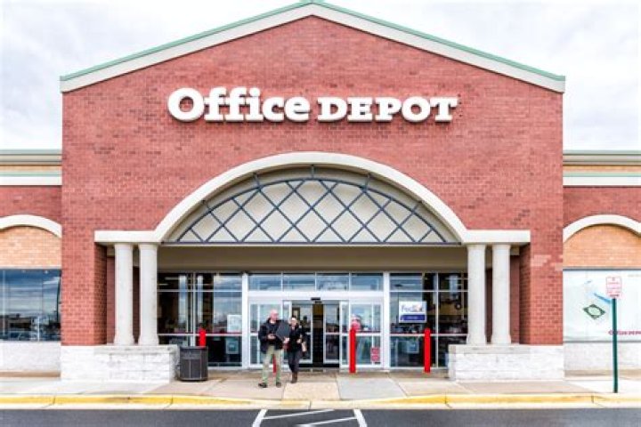 This Popular Retail Chain Is Closing Stores, Starting Nov. 12