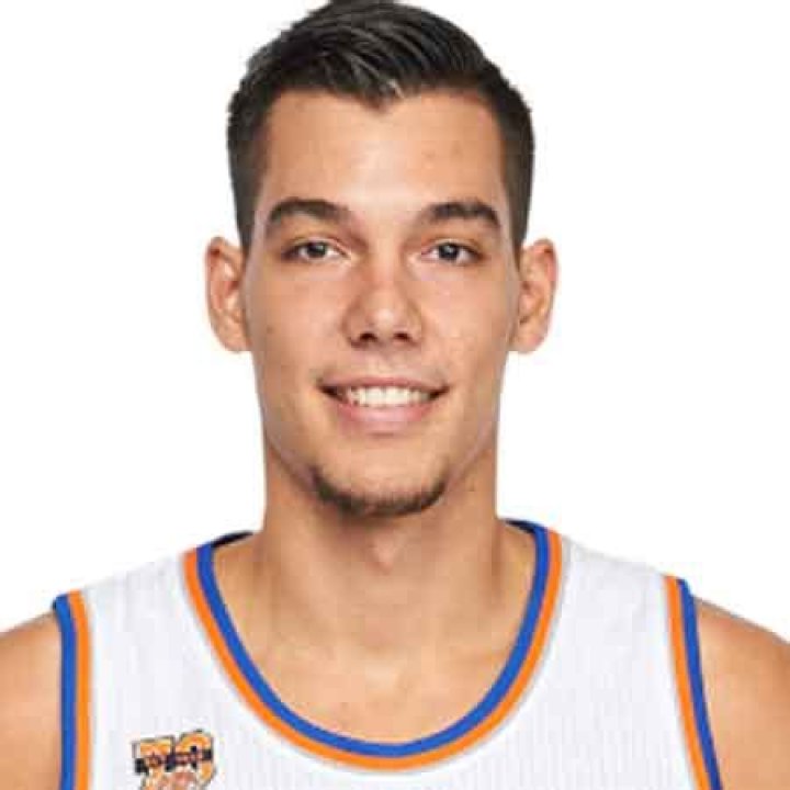 Willy Hernangomez, Biography, bio, wiki, salary, net worth, contract, market worth, NBA, Basketball, Personal life