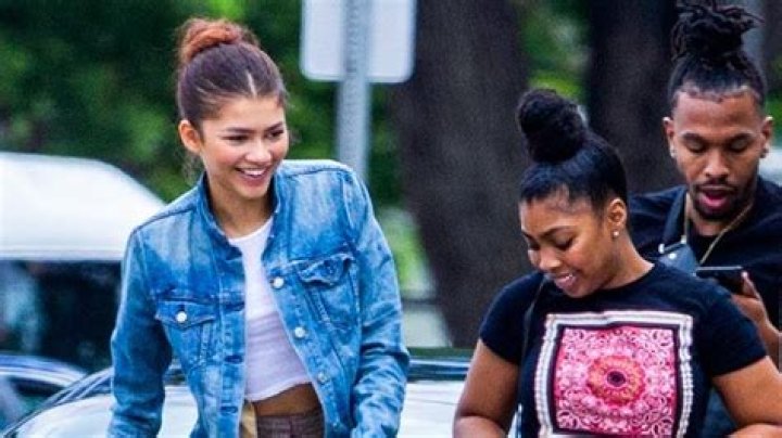 Zendaya Siblings: 3 Sisters and 2 Brothers.